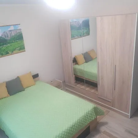 Zoldrebi Apartment Turda Exterior foto